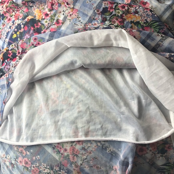 🛍Floral Patika sleeveless top Size M - Picture 6 of 8